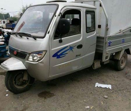 转让二手金马汽油三轮摩托车