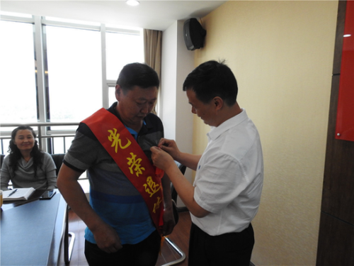 工作年满30年可以提前退休吗