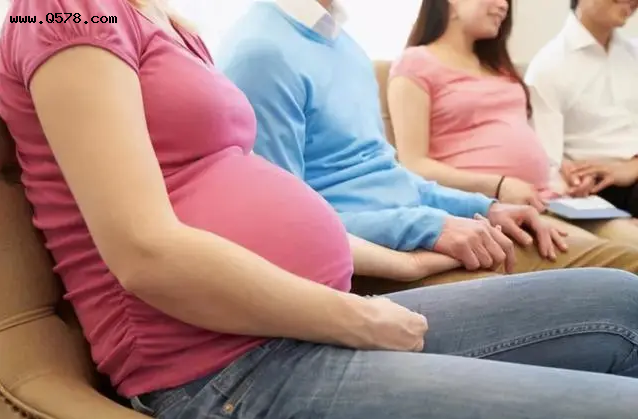 孕妇3个月抚摸胎教的手法