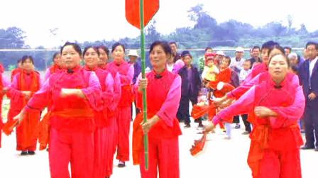 广场舞经典红歌《咱当兵的人》阎维文演唱