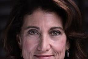 埃米&middot;阿奎诺