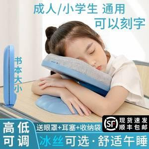孩子喜欢爬桌子床边怎么回事