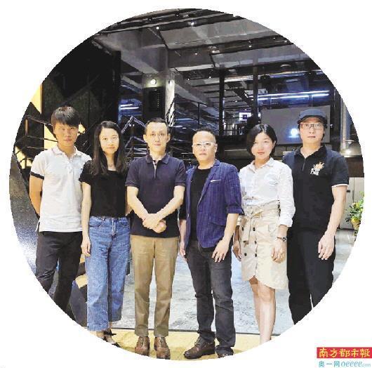 李振全和他的师弟,师妹组成的创业天团.摄影:南都记者王道斌