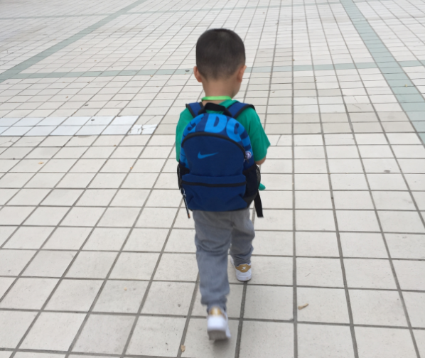 孩子两岁半送幼儿园好吗