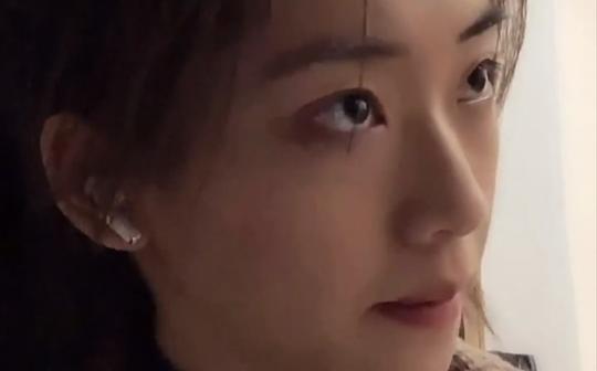 【刘仙的】浩哥的马子是不允许别人欺负的知道了么?