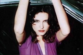 维吉妮·拉朵嫣