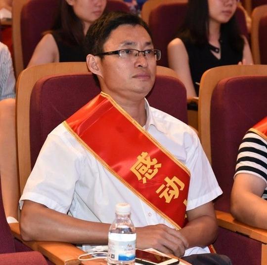 【感动上犹人物】胡东长:倾情帮扶暖民心精准扶贫促发展