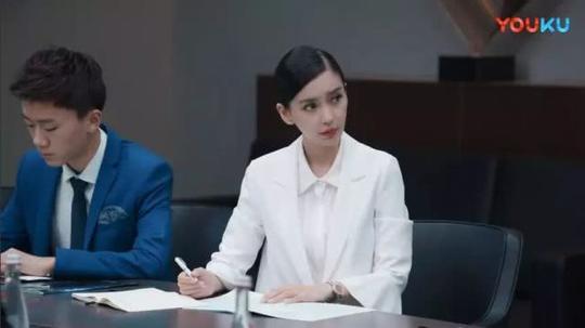 《创业时代》引发全网吐槽,但angelababy的职场穿搭真