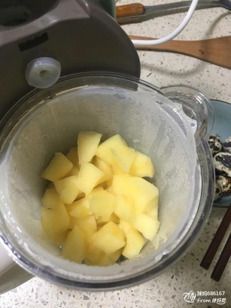 宝宝初添加辅食怎么添加