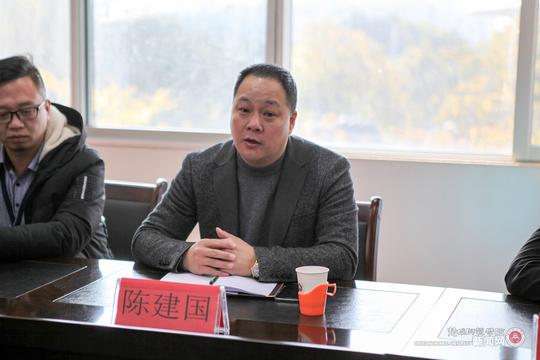 "楚雄师范学院楚雄云之路公司大学生创新创业人才孵化基地"项目签约
