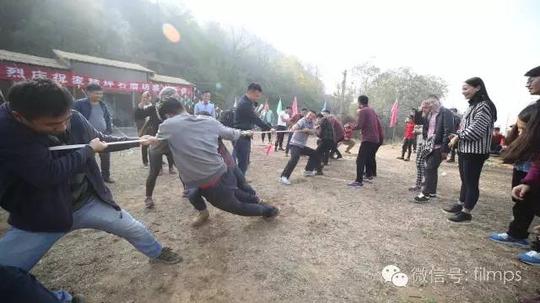 "创业公益行·探秘即将消失的村落麦秸坪"