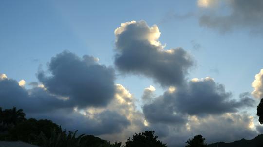 4k天空白云_3840x2160_高清视频素材下载(编号:403913