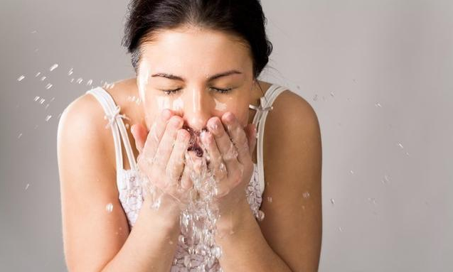 孕妇可以用粉底液吗孕晚期