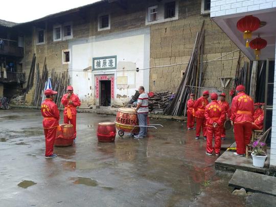 《顶天立地平阳巫》姓氏纪录片拍摄第(5)站——福建清流县巫氏祖墓