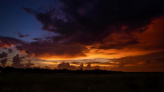 4k美丽天空彩云晚霞夕阳红霞_4096x2304_高清视频素材
