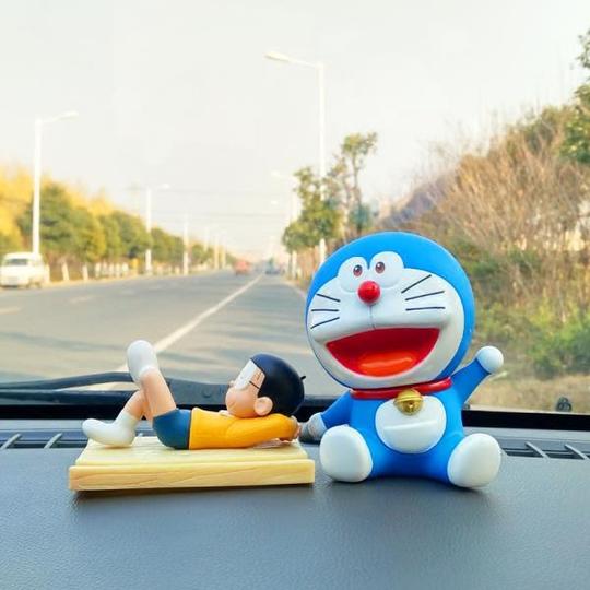 睡觉大雄汽车摆件哆啦a梦叮当猫机器猫创意蓝胖子公仔汽车摆件卡