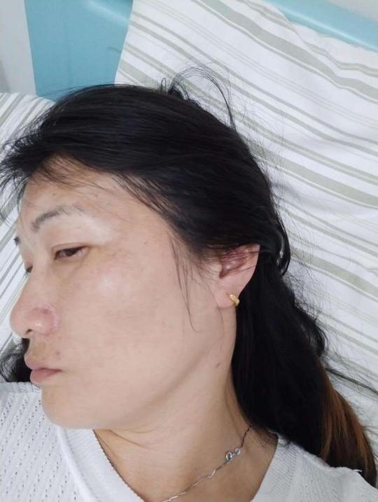 离婚被骗癌症没能击倒这个45岁女人儿子才是我的软肋