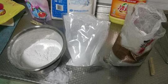 一道来搞笑的美食肉松沙拉蒸团
