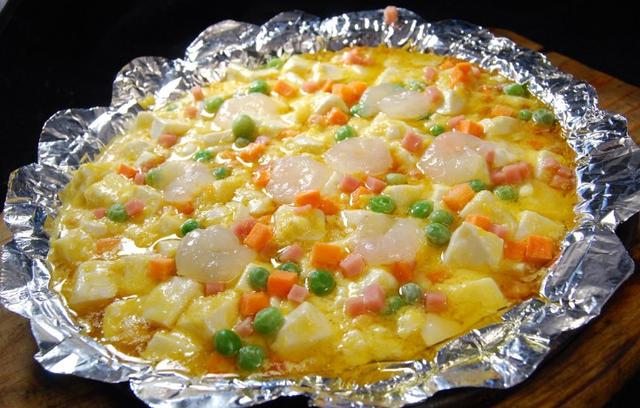 咸蛋黄蟹黄豆腐的做法