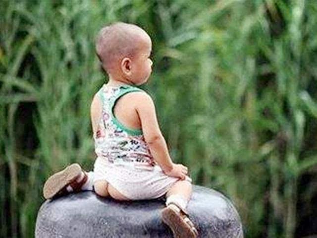 夏天天气热可以给宝宝穿纸尿裤吗