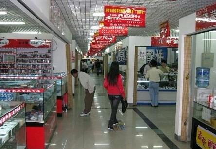 迪拜手机市场_迪拜做生意,迪拜中国城