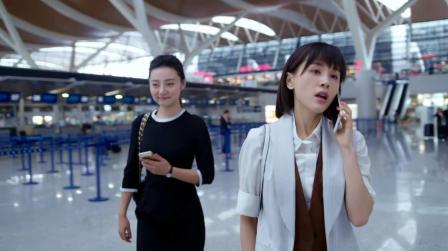 曲爸爸不愧是宠女狂魔，张口就给女儿换豪车，200万内随便挑!