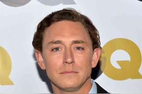 约翰·约瑟夫·菲尔德