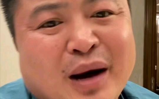 丽丽再次直言不惧封杀，抖音官方已经把他培养成正能量主播