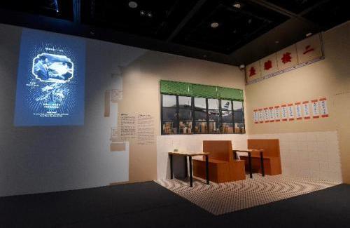 香港电影资料馆展出数百段影片重现当地旧貌(图)