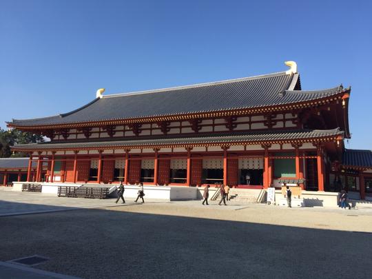 药师寺是在奈良的世界遗产之一,是和东大寺,唐招提寺等一众寺庙齐名