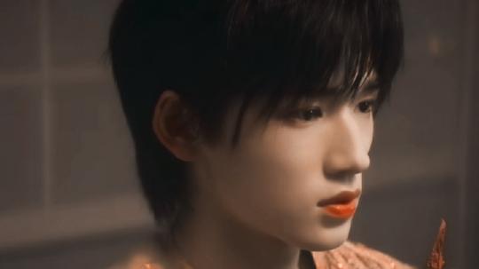 宋亚轩橙光素材