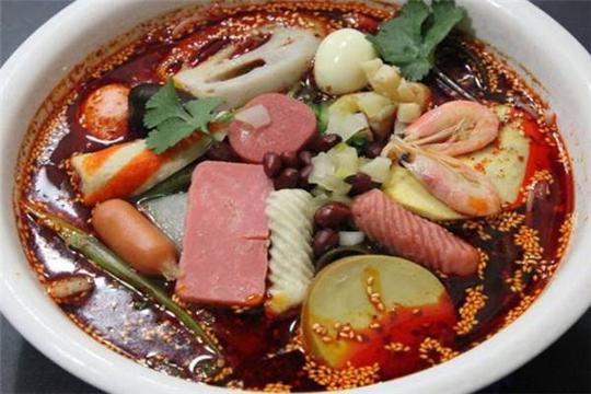觅姐麻辣烫生意