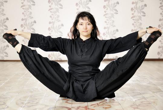 练习武术的美女图片素材(编号:201403020840