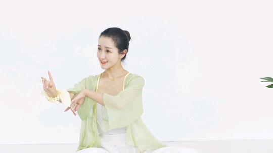 舞韵瑜伽《故人泪》舞韵瑜伽片段展示