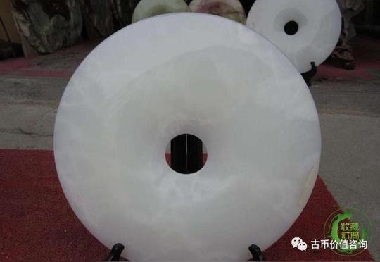 古玩收藏存在哪些骗术?该如何鉴定古玩?
