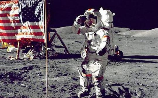 阿波罗首次登月是人类的大跨越?还是美国的世纪大骗局