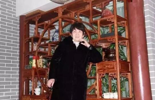 她53岁被判死刑，出狱后重新创业，80岁再度成为千万富豪