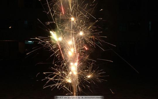 烟花礼炮星光绽放烟花素材娱乐休闲摄影