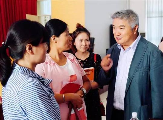 做智慧父母引领孩子未来——家庭教育专家孙云晓