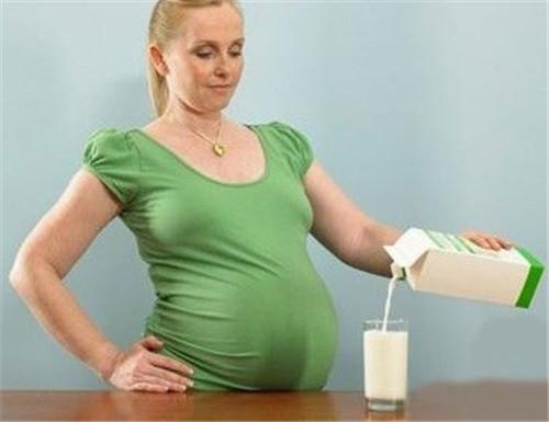 孕妇能喝牛奶吗喝什么样的比较好