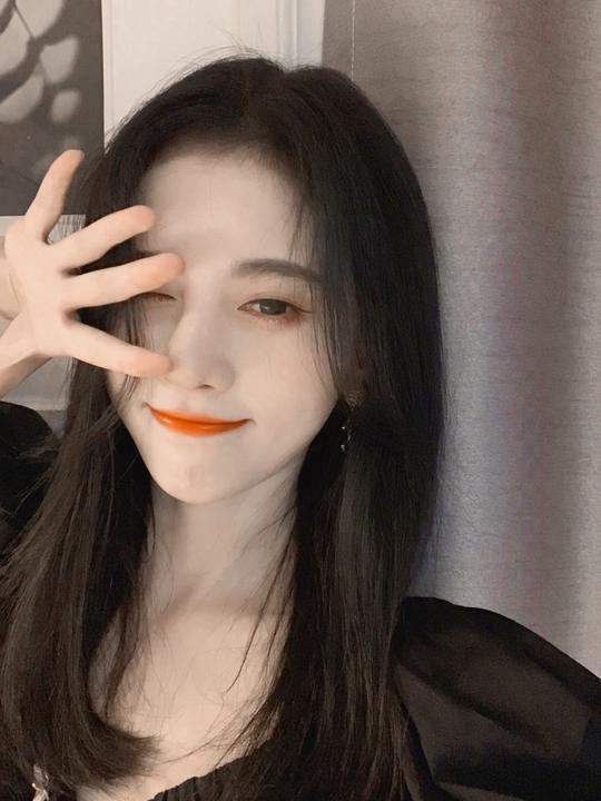 想念你的时候每一秒都是心动模式—原图鞠婧祎微博