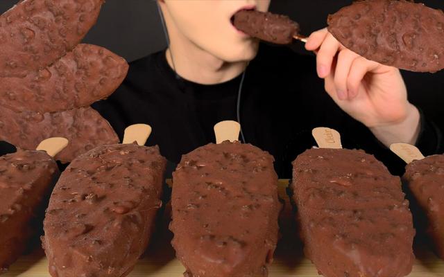 冬天吃冰淇淋对身体好吗?