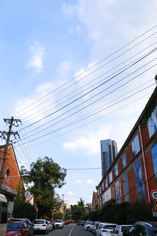 100多年的清末废旧工厂,现在成了市区最冷门的文艺圣地!