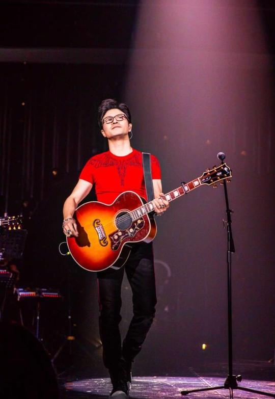 娱乐正文jessiej汪峰再一次选择了冷门歌曲,由于节目播出有限制