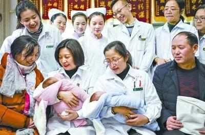 80后创业天才茅侃侃自杀:人到中年,无声崩溃