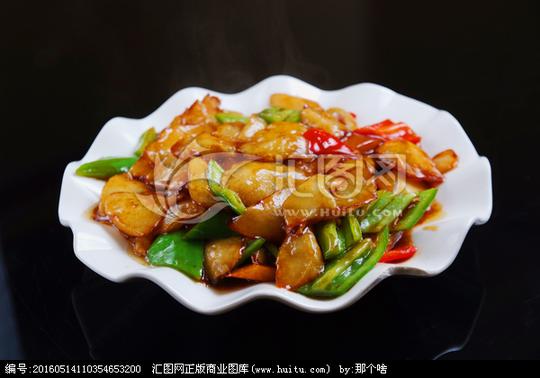 查看相似图收藏举报>肉茄子三鲜老汤土豆地三鲜茄子土豆东北菜炒