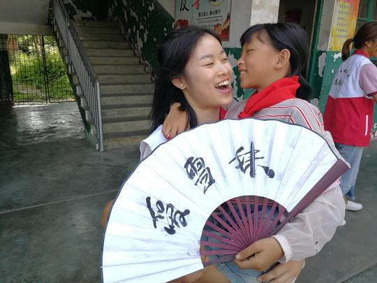 青春之光--追记西部计划研究生支教团志愿者李莎