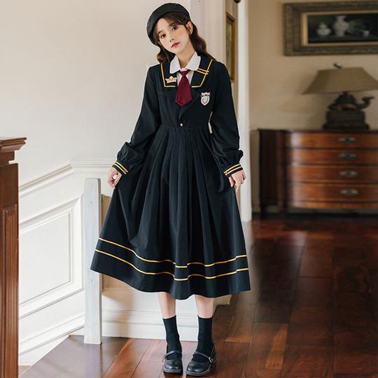 秋季jk制服裙正版一套暗黑系减龄少女刺绣v型翻领甜美连衣裙套装