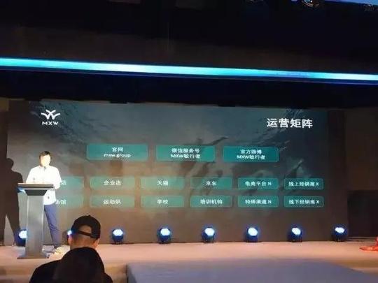"跳水皇后"吴敏霞创业,瞄准百亿规模青少年泳衣