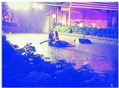 暴雨天安全避险指南